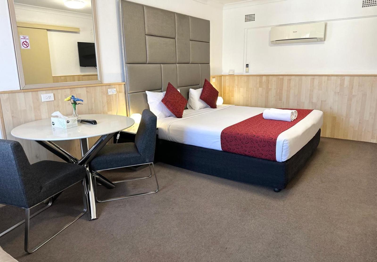 Countryman Motor Inn Cowra Exterior foto